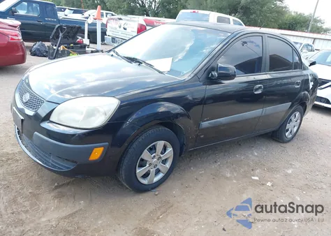 2006 Kia Rio Lx z USA, uszkodzony, nr VIN KNADE123466091812
